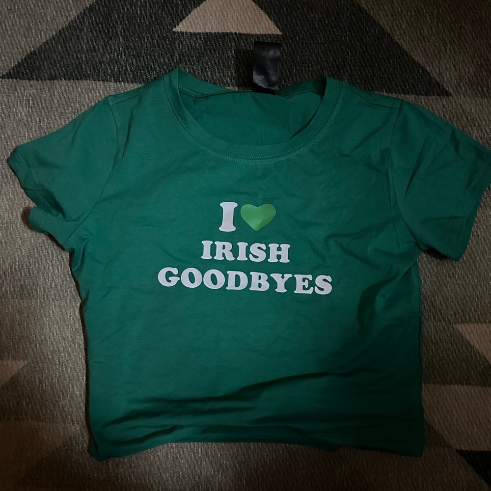 St Patrick’s day Green Crop Top I love irish Goodbyes